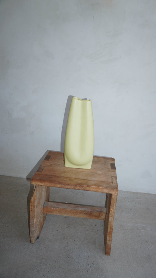 Sade Vase