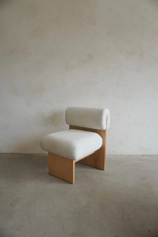 Gia Chair