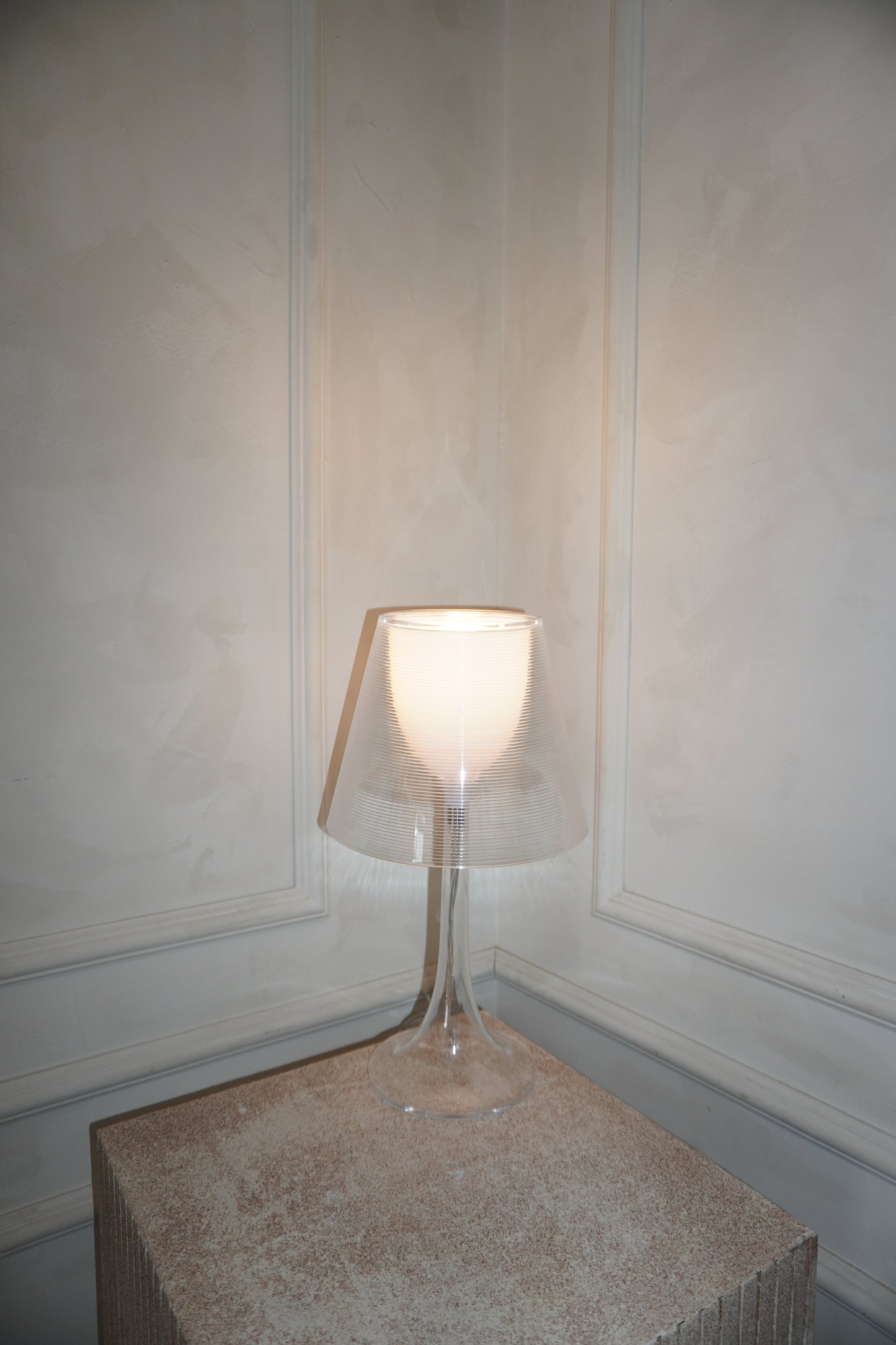 Luka Table Lamp