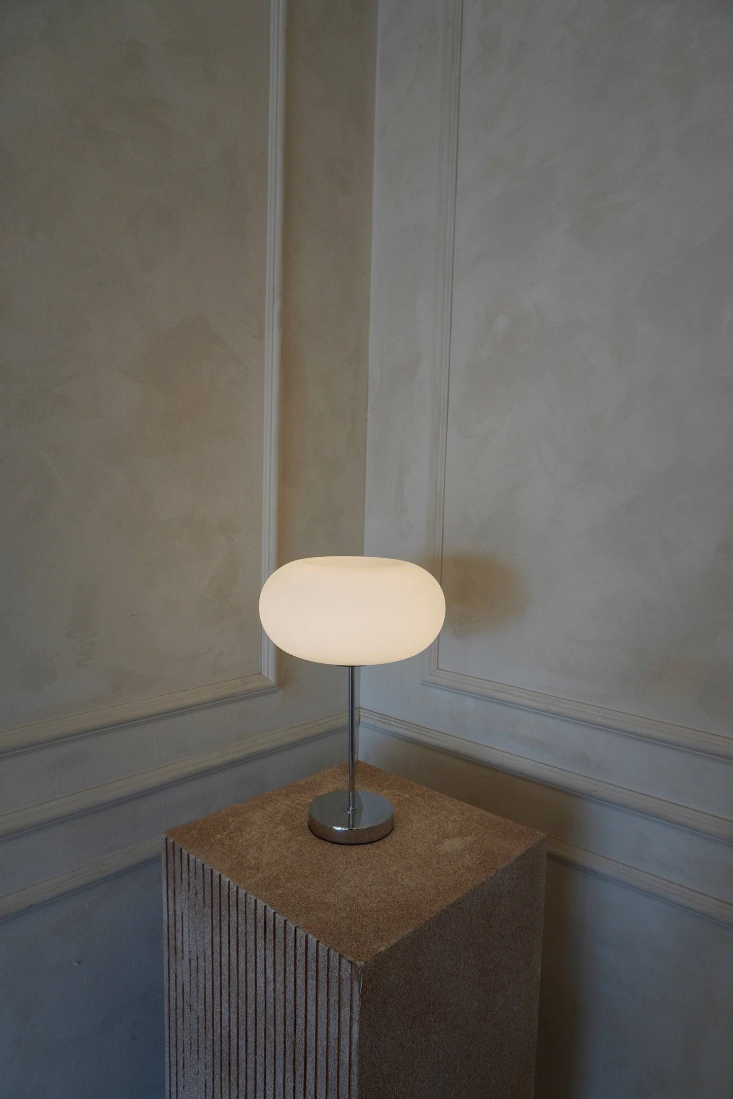 Dome Table Lamp